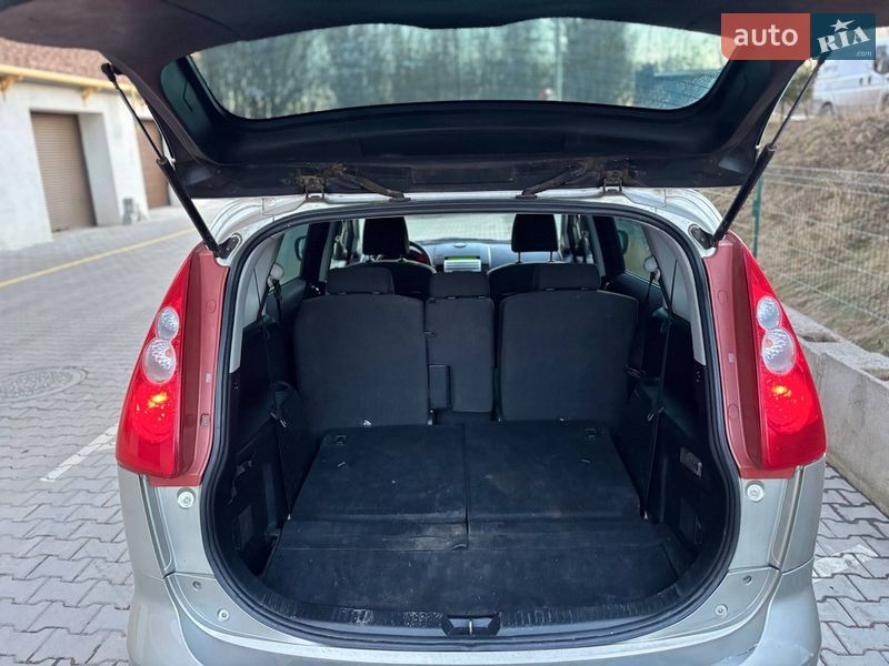 Минивэн Mazda 5 2006 в Хмельницком