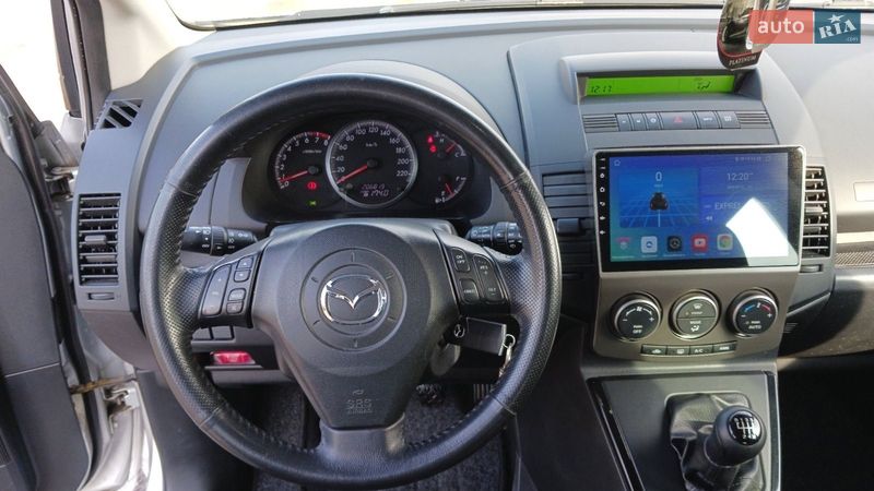 Минивэн Mazda 5 2007 в Сваляве