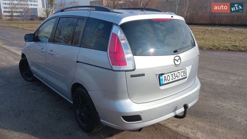 Минивэн Mazda 5 2007 в Сваляве