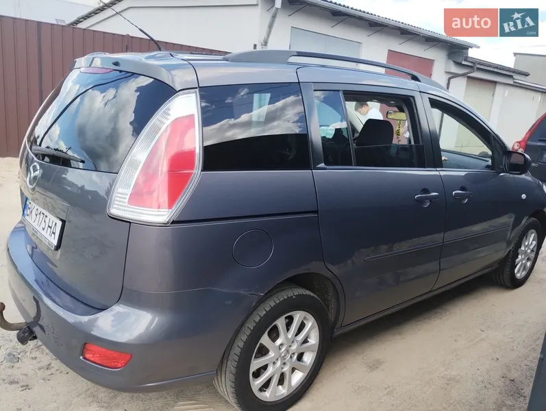 Mazda 5