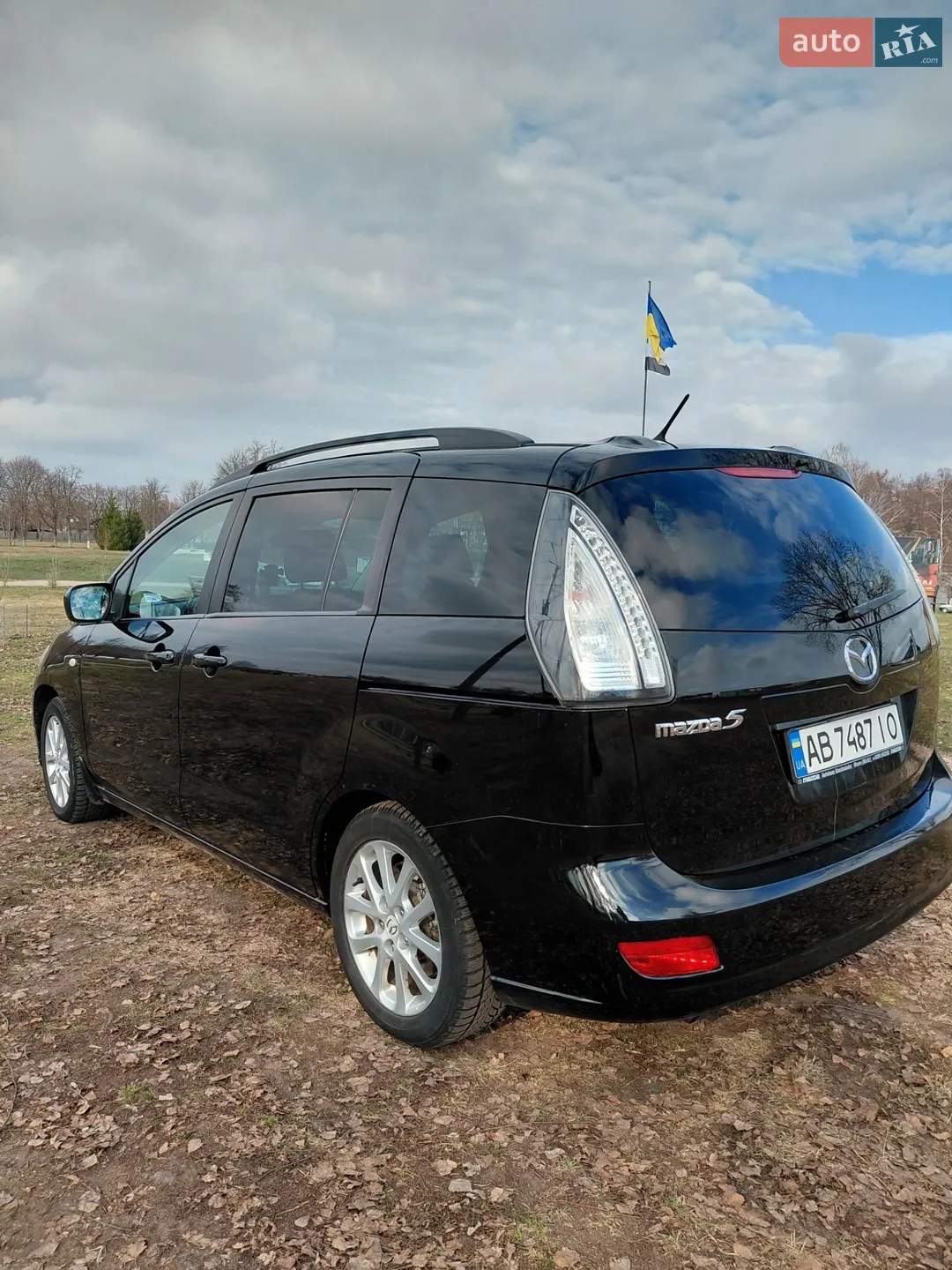 2010 Mazda 5 - мініатюра 18