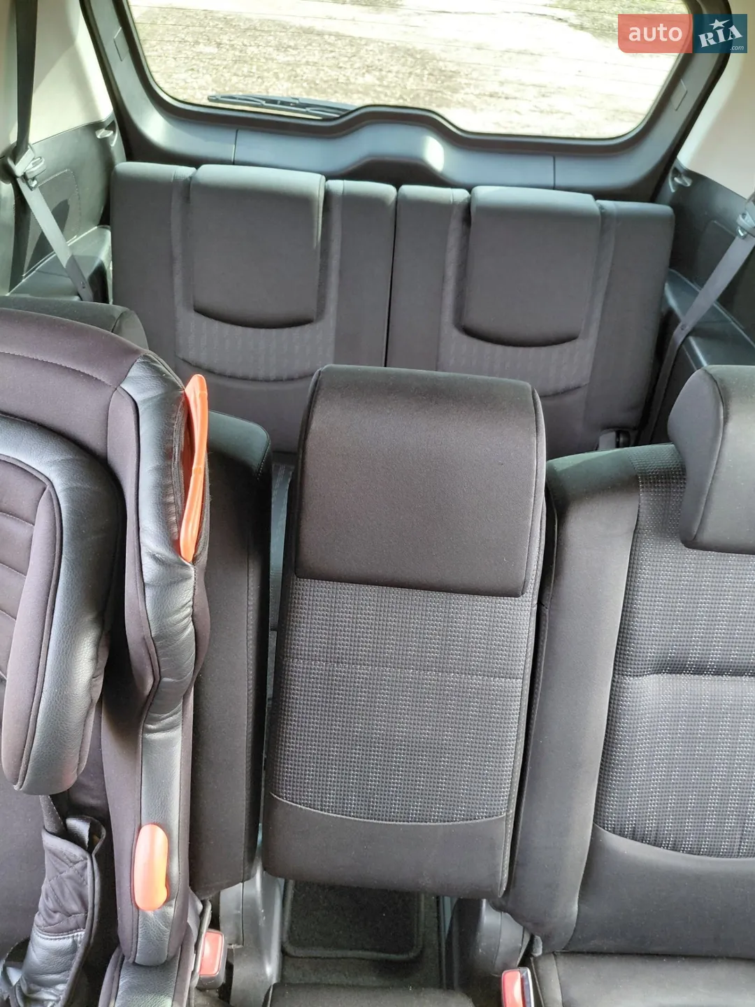 2010 Mazda 5 - мініатюра 28