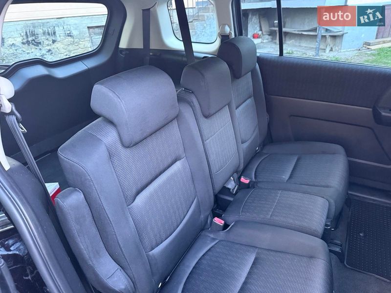 Мінівен Mazda 5 2009 в Львові