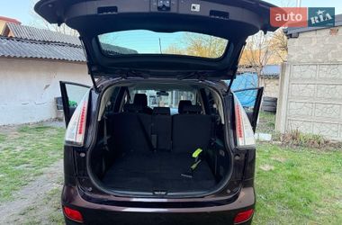 Мінівен Mazda 5 2009 в Львові