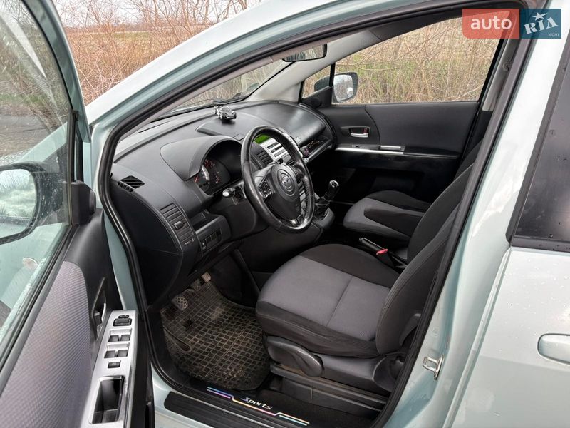 Минивэн Mazda 5 2006 в Кропивницком