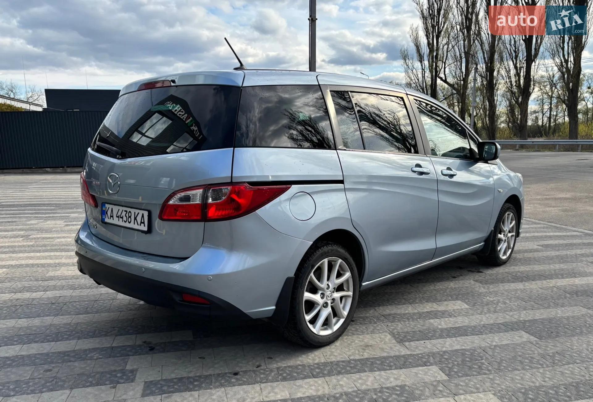 2011 Mazda 5 - мініатюра 6
