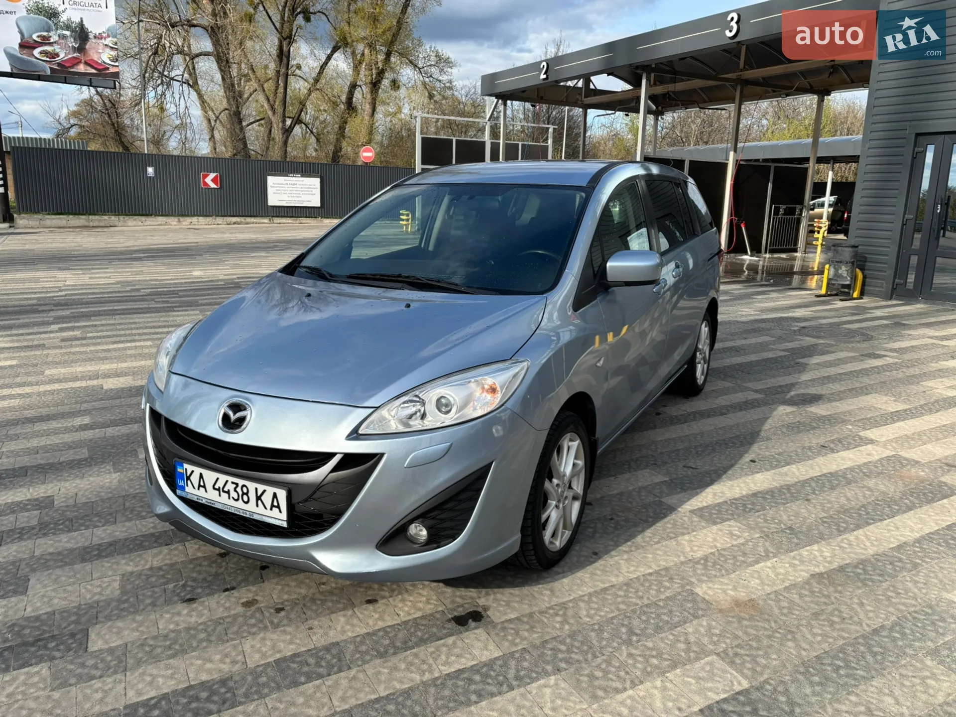 2011 Mazda 5 - мініатюра 14