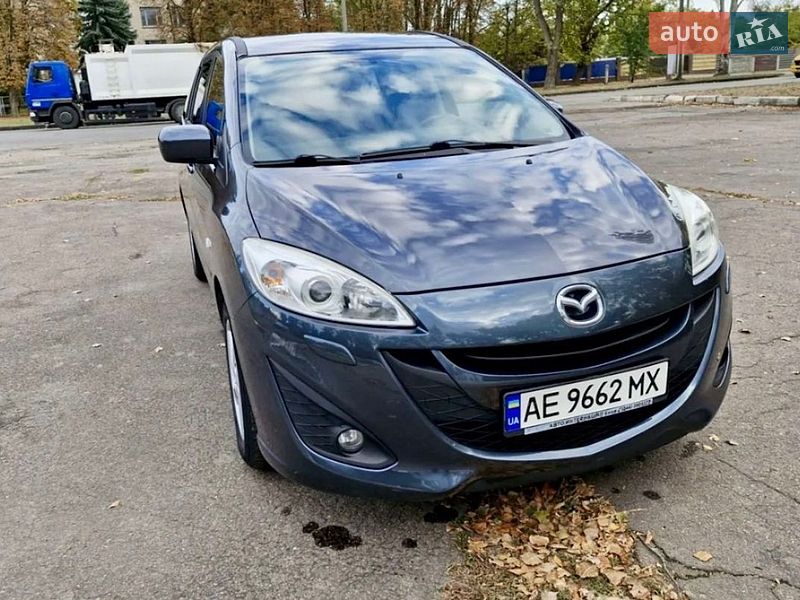 Mazda 5 2011