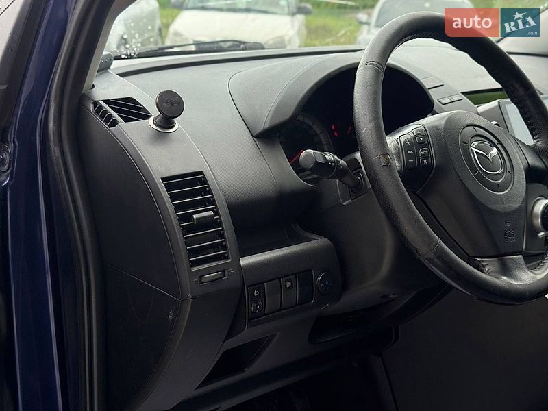 Минивэн Mazda 5 2006 в Львове