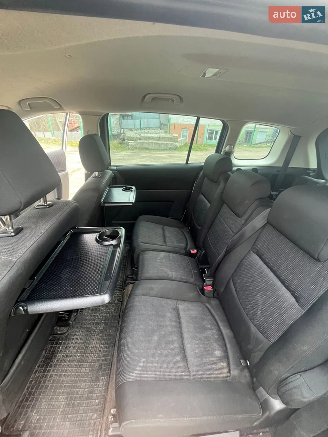 2010 Mazda 5 - мініатюра 16