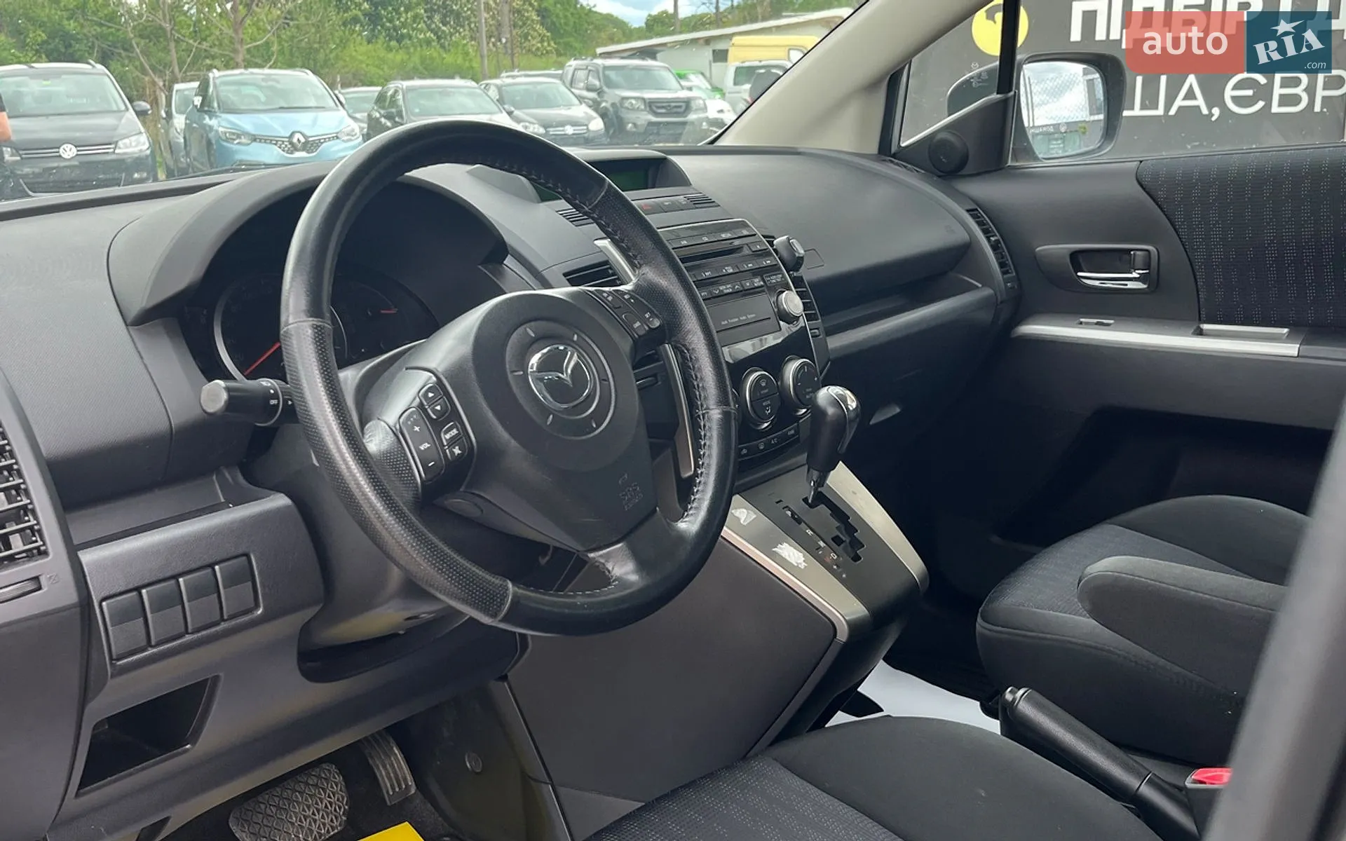 2010 Mazda 5 - мініатюра 11