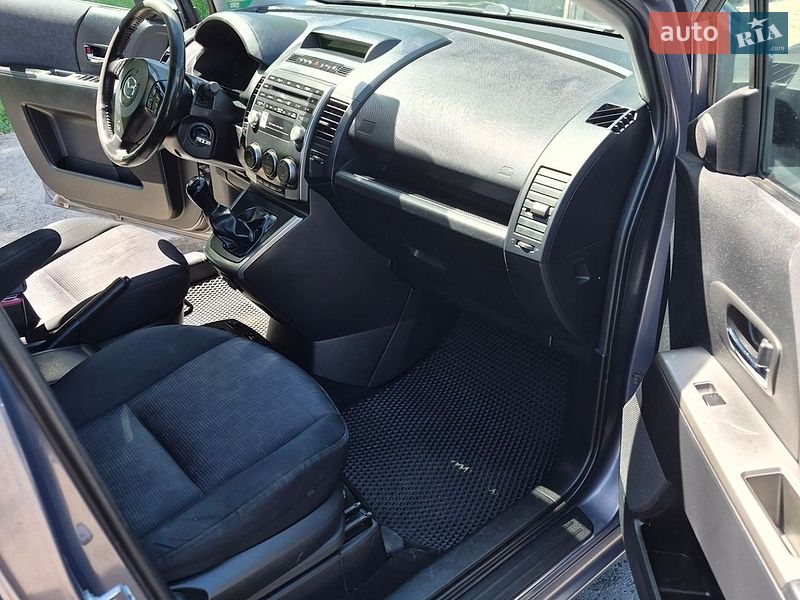 Минивэн Mazda 5 2008 в Киеве