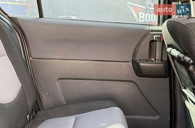Минивэн Mazda 5 2006 в Виннице