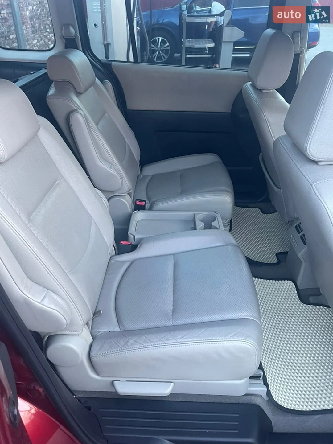 2010 Mazda 5 - мініатюра 12