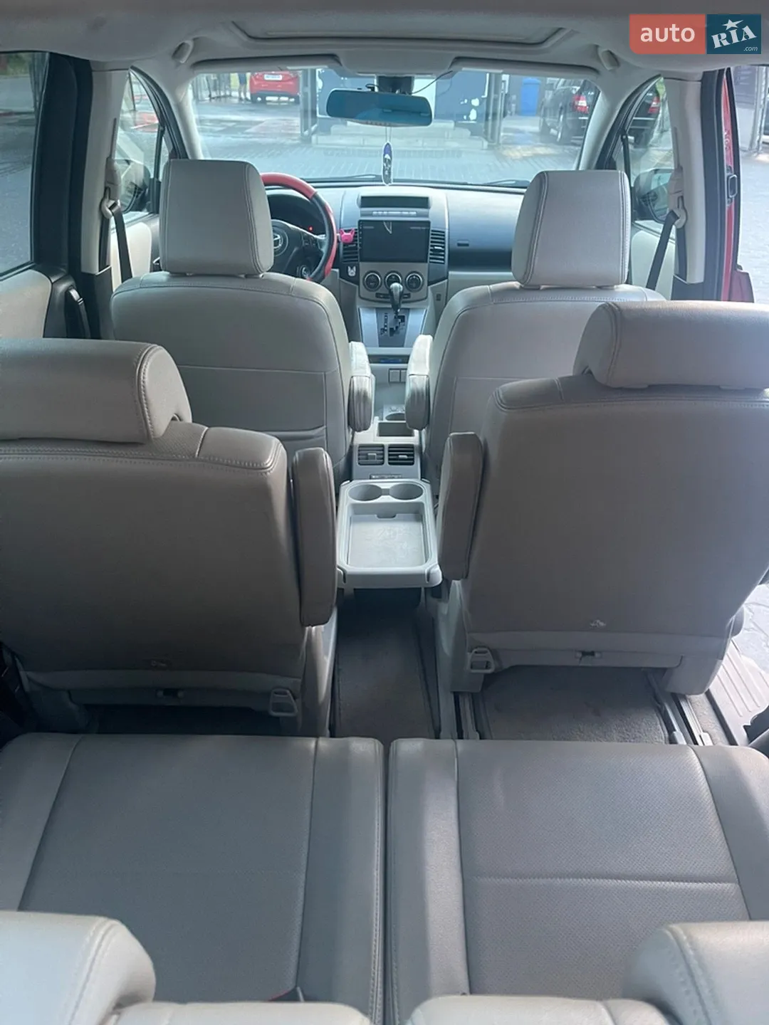 2010 Mazda 5 - мініатюра 16