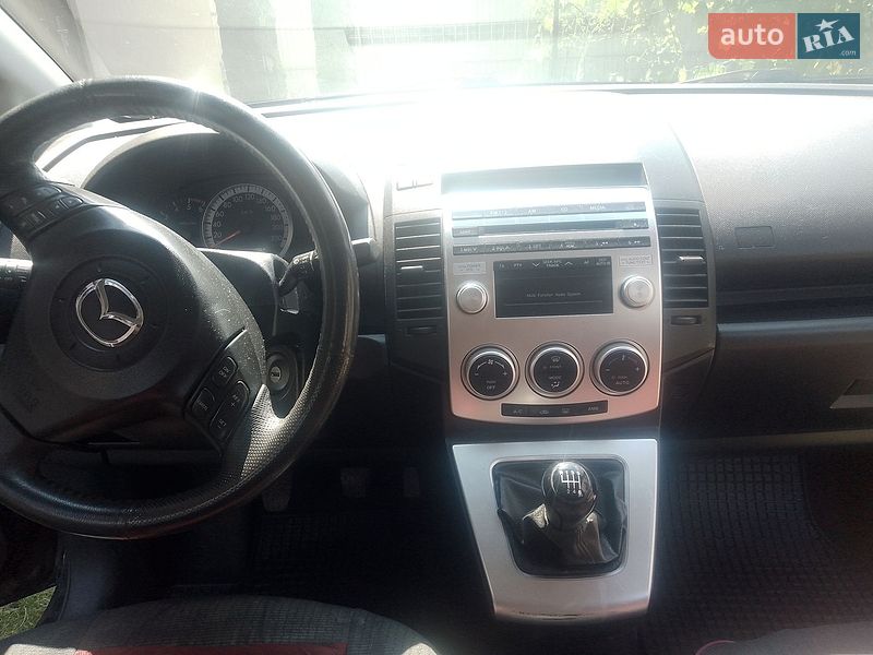 Минивэн Mazda 5 2007 в Шацке
