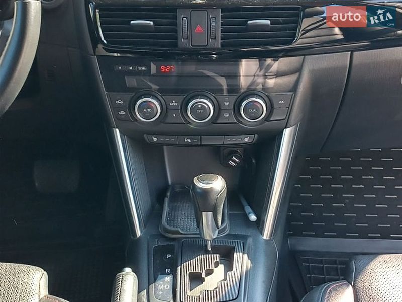 Минивэн Mazda 5 2013 в Житомире