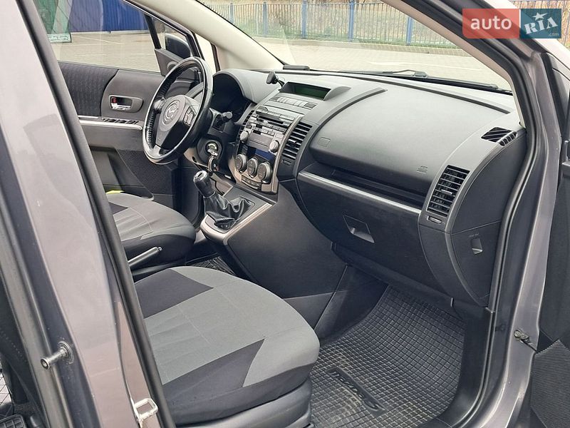 Минивэн Mazda 5 2010 в Львове