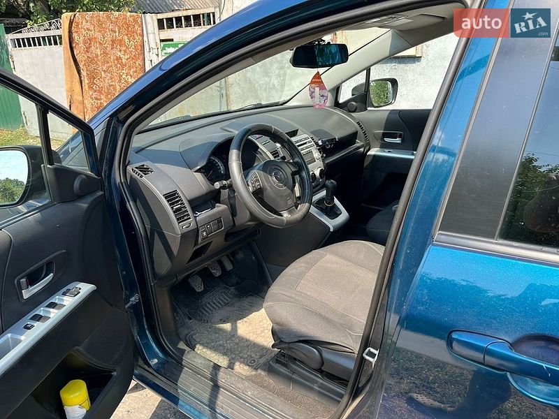 Минивэн Mazda 5 2007 в Терновке