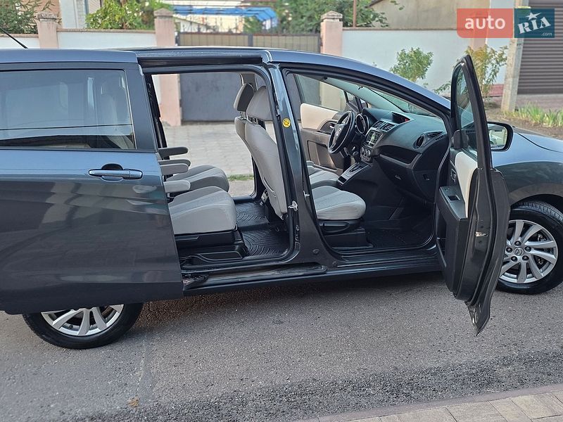 Минивэн Mazda 5 2011 в Одессе