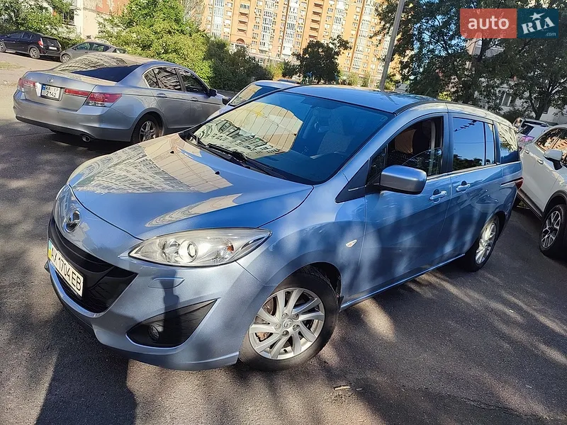 Mazda 5