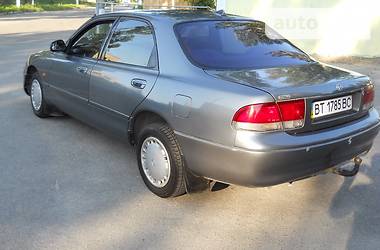 Седан Mazda 626 1994 в Херсоне