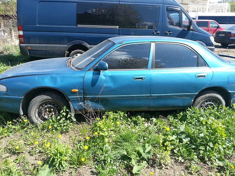 Mazda 626 1992 года