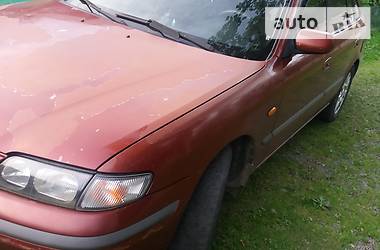 Хетчбек Mazda 626 1998 в Долині