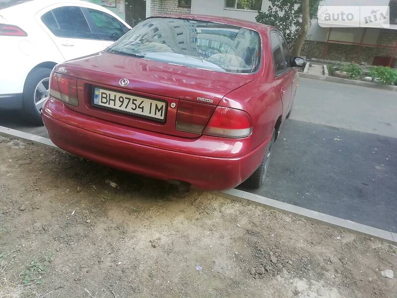Седан Mazda 626 1992 в Одесі