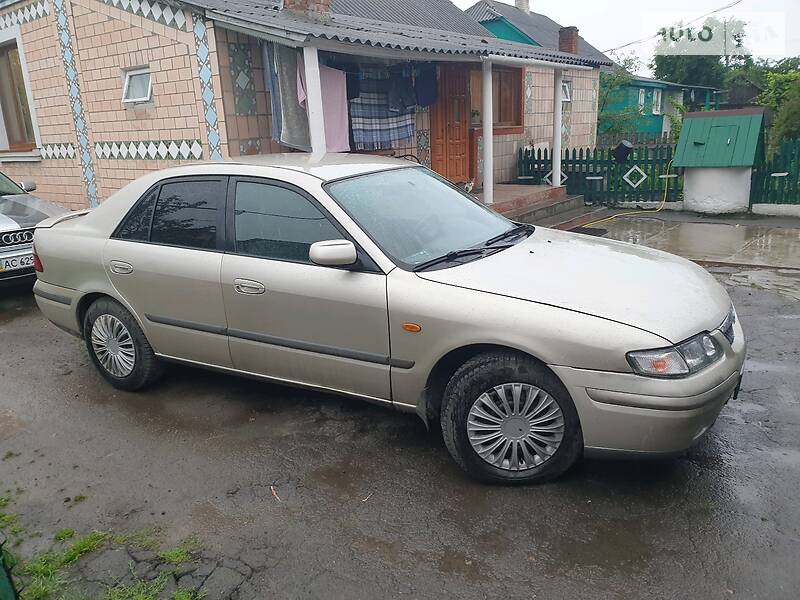 Седан Mazda 626 1999 в 