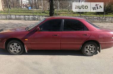 Седан Mazda 626 1993 в Кропивницком