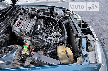 Хетчбек Mazda 626 1993 в 