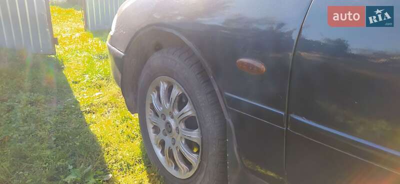 Хэтчбек Mazda 626 1994 в Богуславе