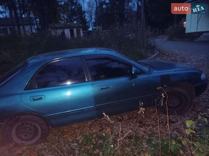 Седан Mazda 626 1992 в Житомирі