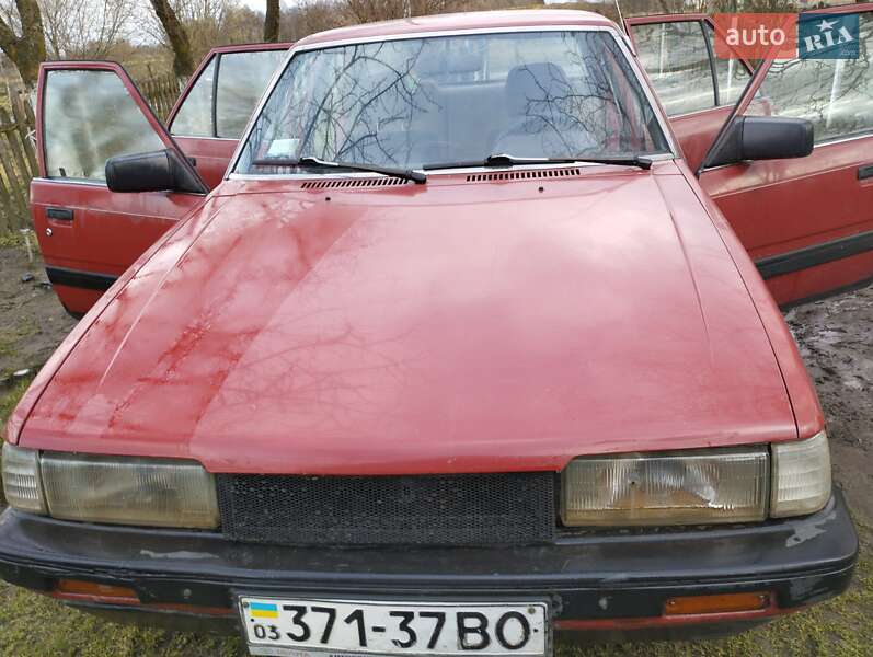 Седан Mazda 626 1986 в Луцке фото 12 Седан Mazda 626 1986 в Луцке