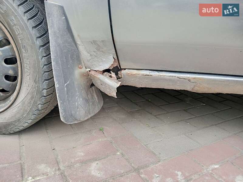 Хетчбек Mazda 626 1989 в Ірпені