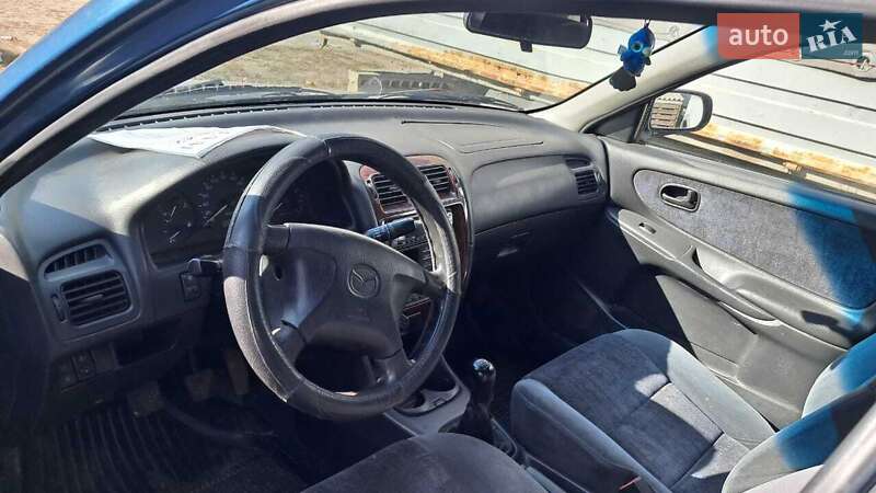 Седан Mazda 626 1999 в Харькове
