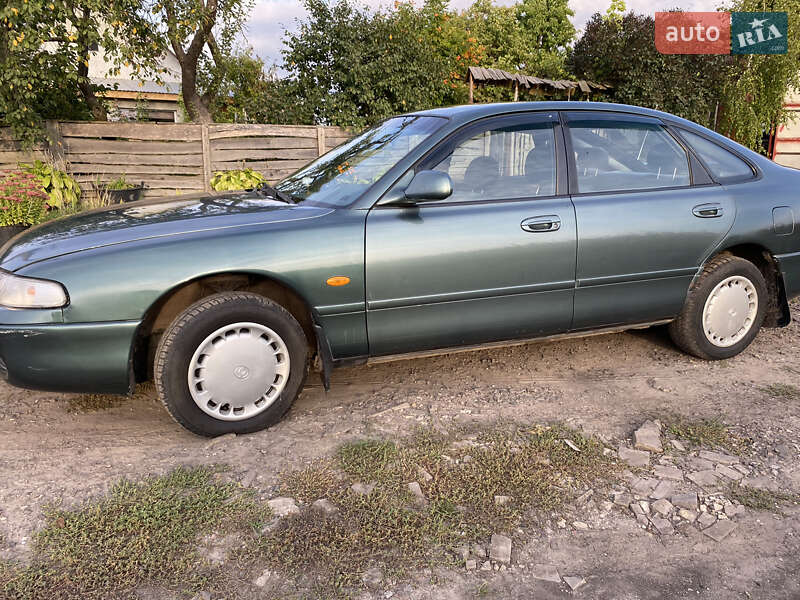Хетчбек Mazda 626 1997 в 