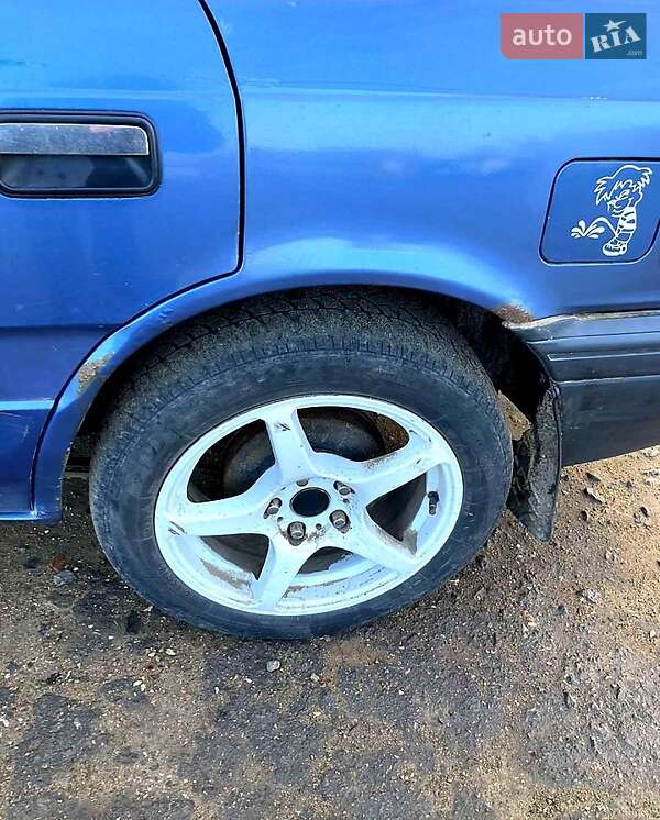 Седан Mazda 626 1989 в Николаеве