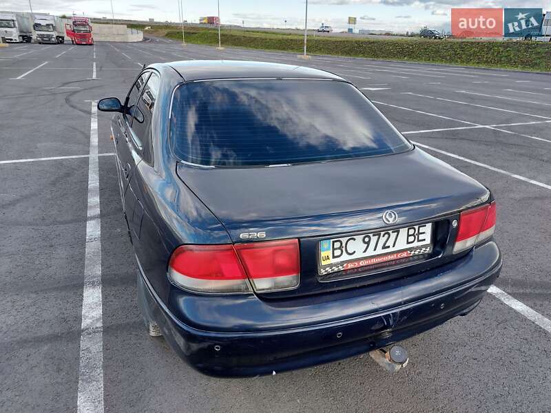 Седан Mazda 626 1996 в Львове