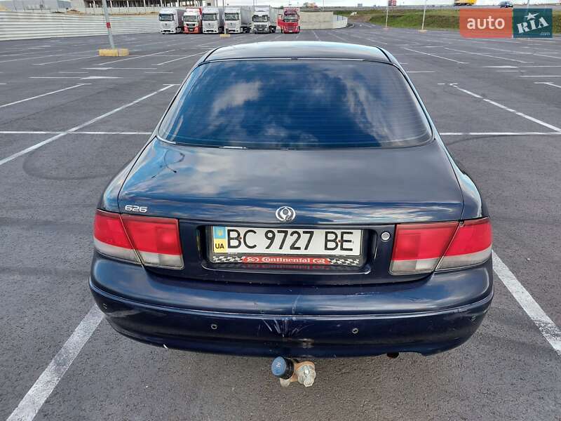 Седан Mazda 626 1996 в Львове