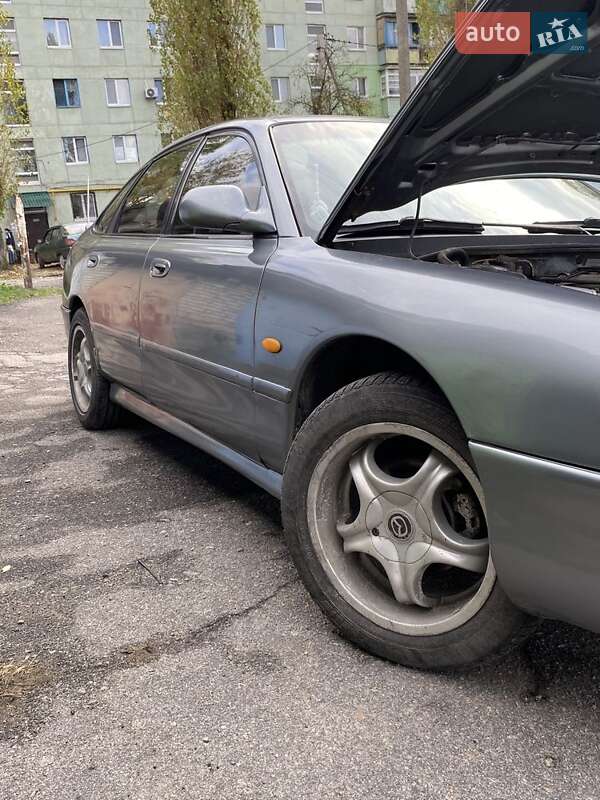 Хэтчбек Mazda 626 1994 в Павлограде фото 3 Хэтчбек Mazda 626 1994 в Павлограде
