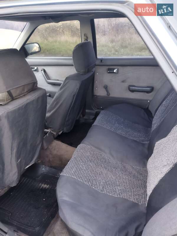 Хетчбек Mazda 626 1992 в Малині