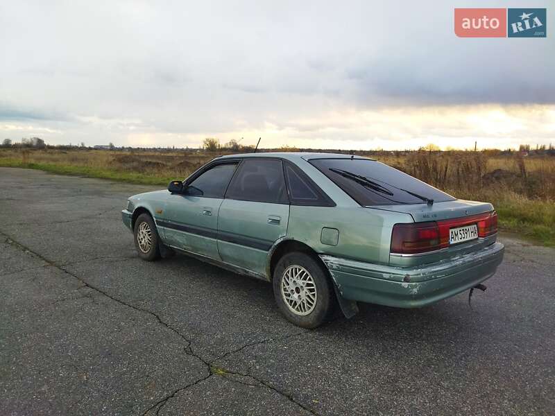 Хетчбек Mazda 626 1992 в Малині
