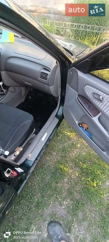 Седан Mazda 626 2000 в Днепре
