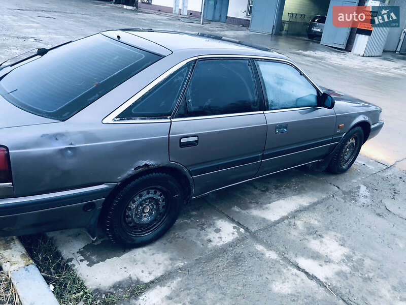 Седан Mazda 626 1989 в Кам'янець-Подільському