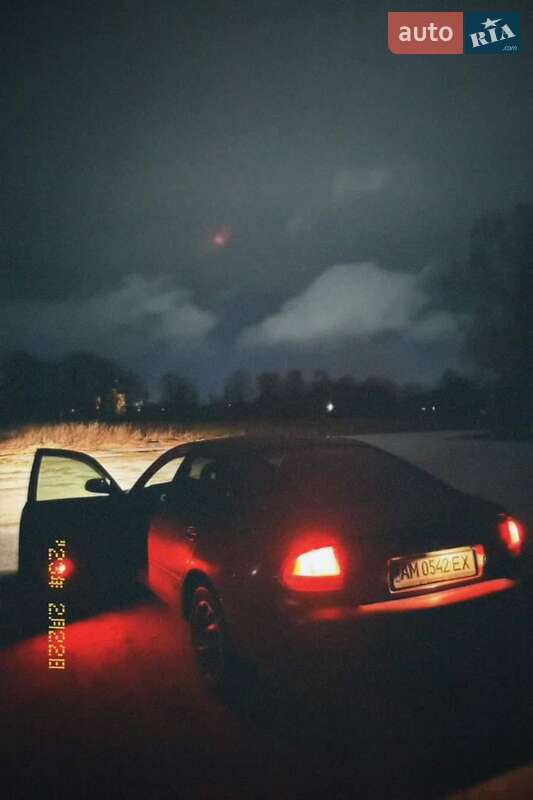 Хэтчбек Mazda 626 1995 в Звягеле