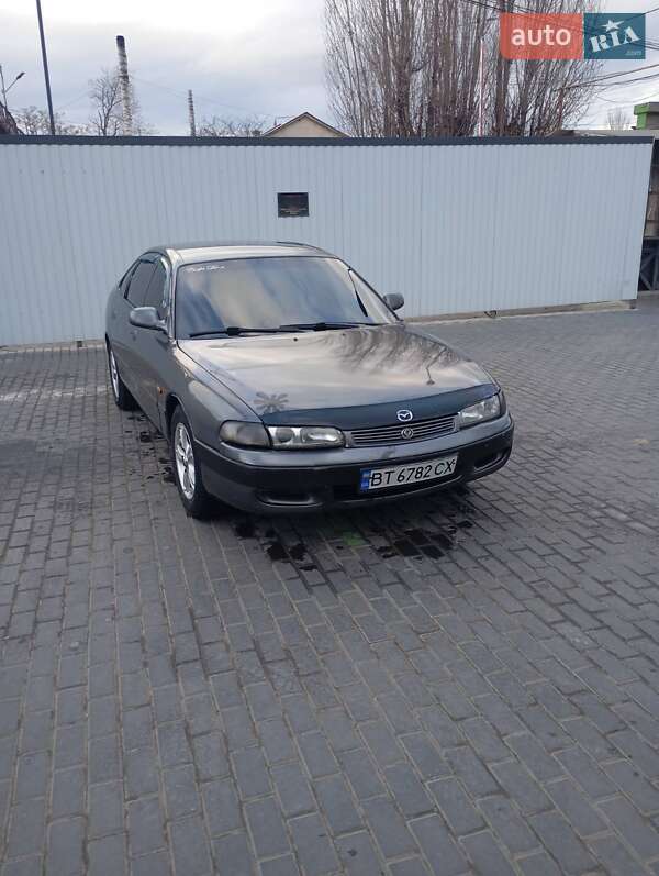 Хэтчбек Mazda 626 1992 в Одессе