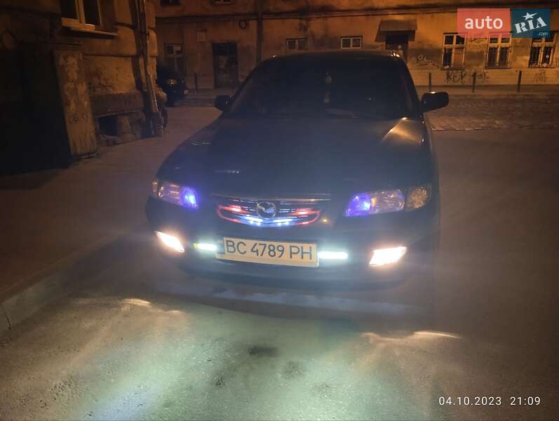 Седан Mazda 626 2002 в Львове