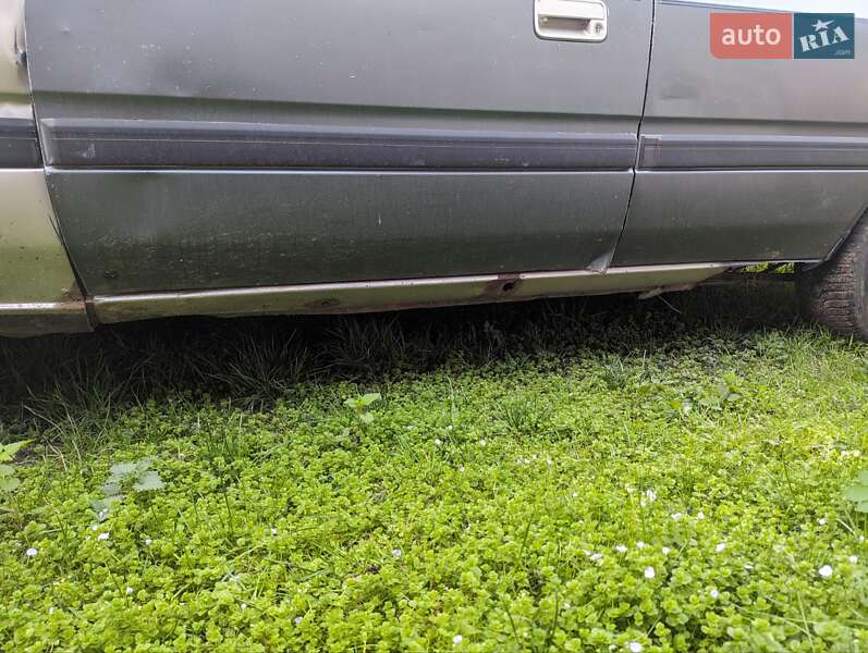 Хэтчбек Mazda 626 1991 в Здолбунове